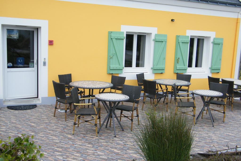 Отель Chez Katy Et Dede Bangor Экстерьер фото