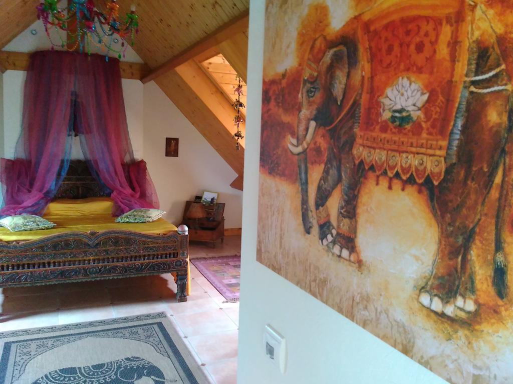 Отель Chez Katy Et Dede Bangor Экстерьер фото