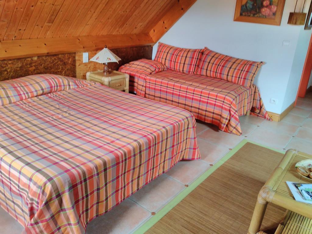 Отель Chez Katy Et Dede Bangor Экстерьер фото