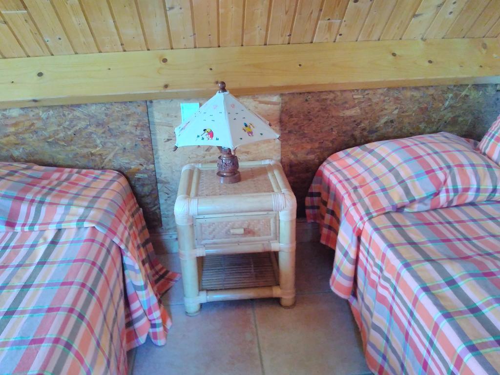 Отель Chez Katy Et Dede Bangor Экстерьер фото
